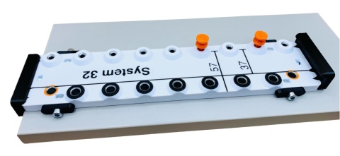 Szablon do otworów pod półki Przymiar do podpórek Listwa fi5 | fi8 mm